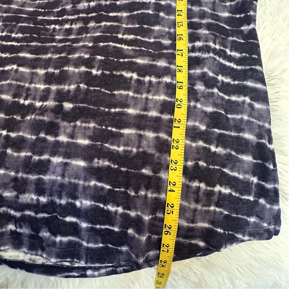 Athleta Breezy Tie Dye Tank Top Purple White Sleeveless Relaxed Athletic XL - Picture 4 of 6